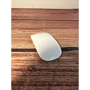 Genuine Apple A1296 White Wireless Bluetooth Magic Mouse - WORKING